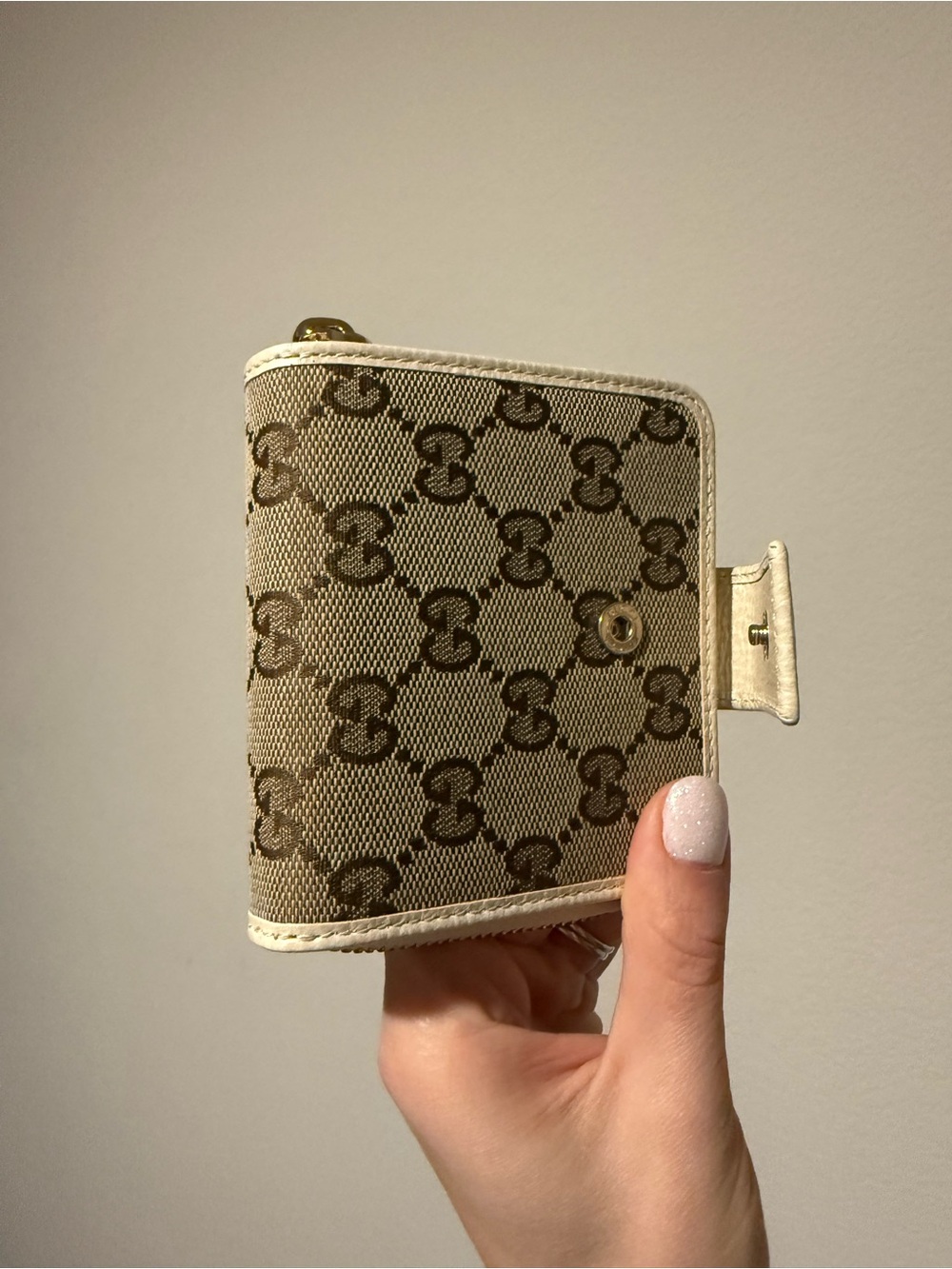 New Gucci Beige Wallet - Picture 7 of 11